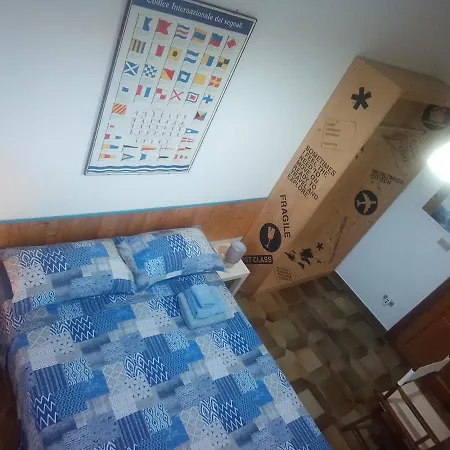 Giramondo Sardegna Affittacamere Альгеро