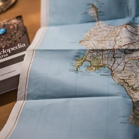Giramondo Sardegna Affittacamere 게스트하우스 *