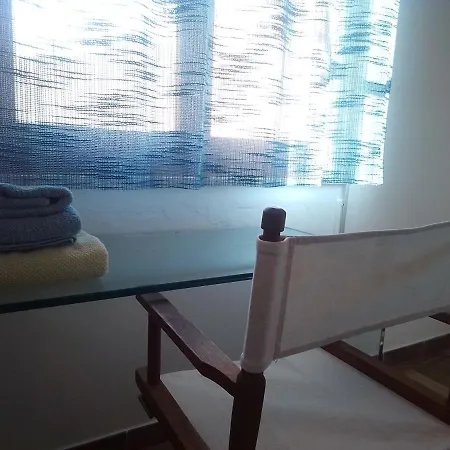 בית הארחה Giramondo Sardegna Affittacamere אלגהרו